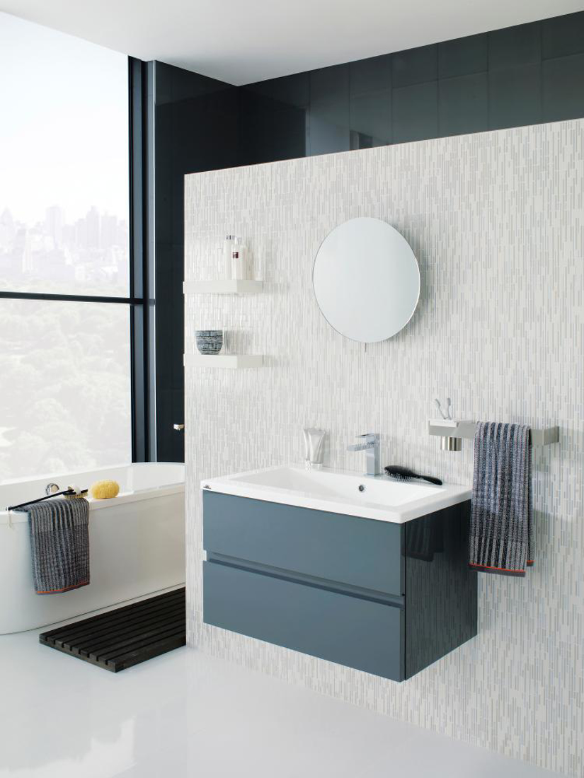 Slika od CRYSTAL WHITE 59,6X100